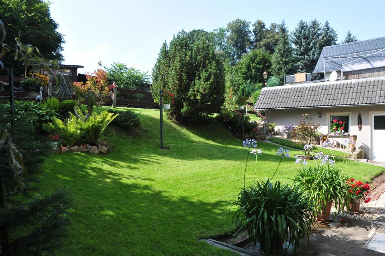 Fewo An Der Linde Muelsen Exteriör bild